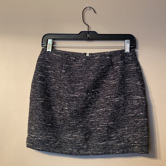 Aritzia Mini Skirt - Picture 3 of 5